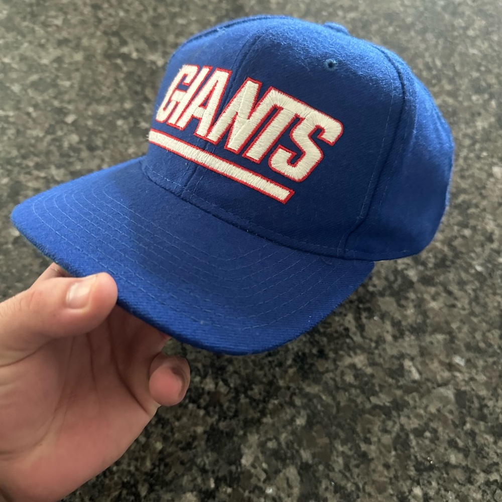 1990s New York Giants hundred percent wool vintage, starter cap